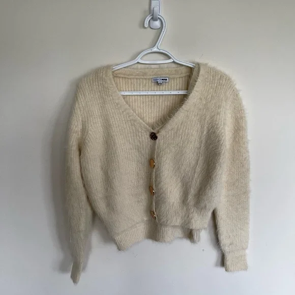 IVORY fuzzy sweater set Fashion Nova (NWOT) - Picture 4 of 7